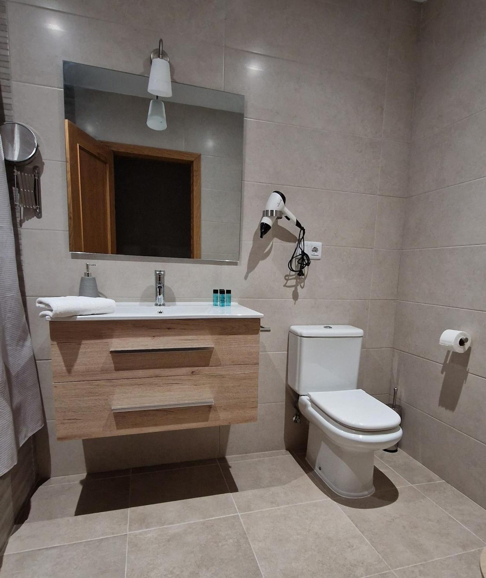 Apartamento Turistico Altora Tomelloso Exteriör bild